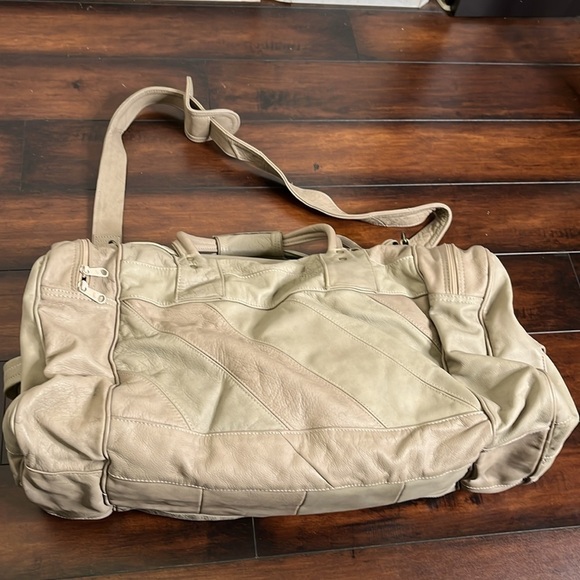 Talon Dual Zipper Soft Leather Duffle Bag Luggage Overnight  Gym Vintage - Picture 7 of 14